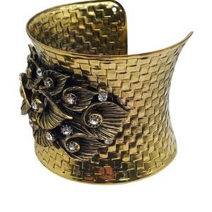 Gold Tone Cuff Bracelet Wide Rhinestone Leaf Statement Bangle Basketweave 1980s